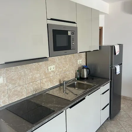 Toby With Sea View 公寓 *