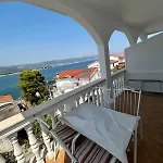 Apartment Toby With Sea View *
