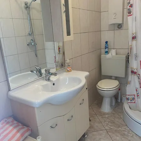 Toby With Sea View شقة تروغير