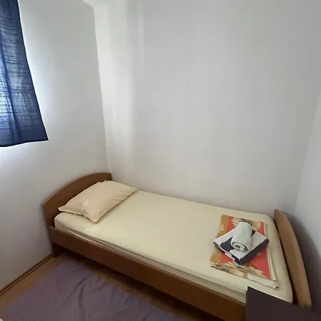 Toby With Sea View *