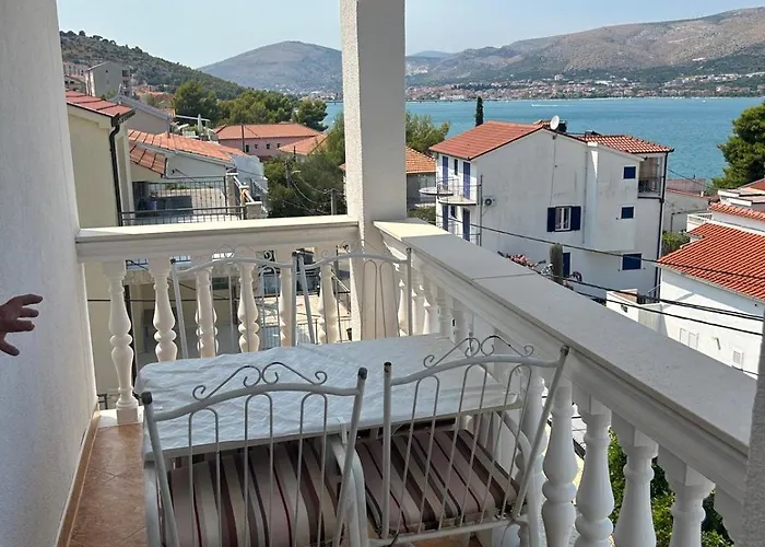 Apartment Toby With Sea View